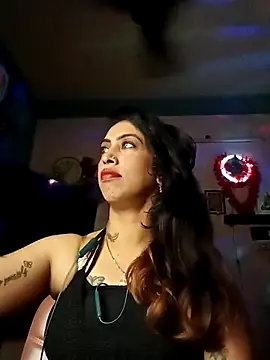 Snapshot of Darling_Annie chatting on November 2025 07:13:02 PM Darling Annie online show from November 2025 07:13:02 PM