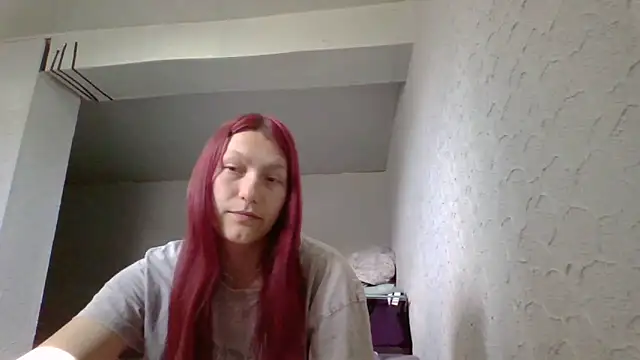 luna tt online show from April 2026 12:22:02 PM