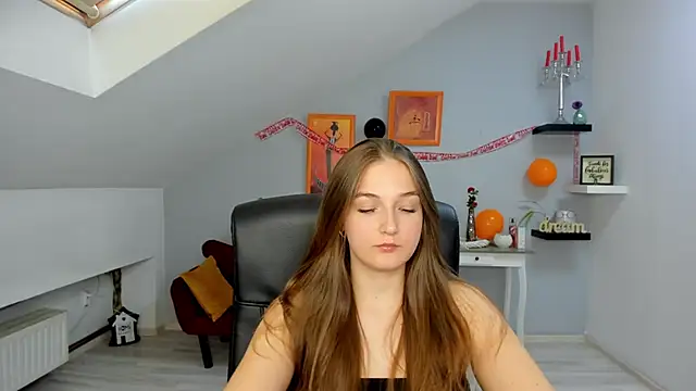 AnneWilsonn online show from October 2025 12:17:02 PM