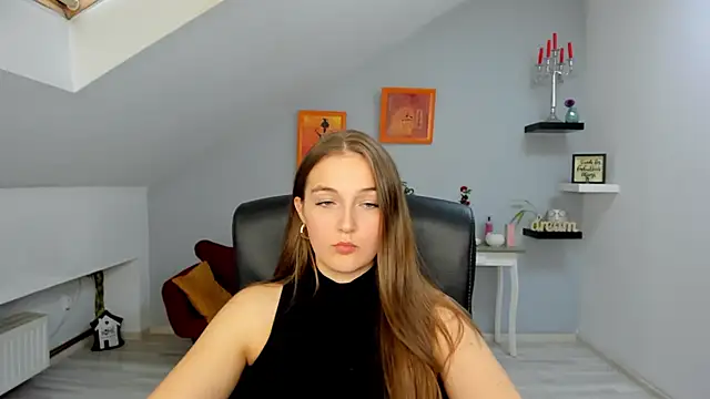 AnneWilsonn online show from November 2025 12:05:02 PM