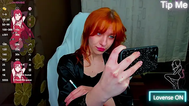 Snapshot of MeganNewCat chatting on May 2026 06:37:01 PM MeganNewCat online show from May 2026 06:37:01 PM