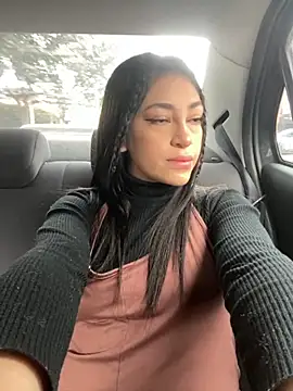 Cara-Hadley online show from October 2025 12:28:02 PM