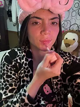 PamelaJonsom  online show from November 2025 04:24:02 AM