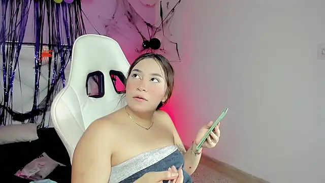 Yankeeandisa online show from October 2025 03:18:01 AM