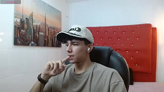 AmethystShadow17 online show from January 2026 08:00:02 PM