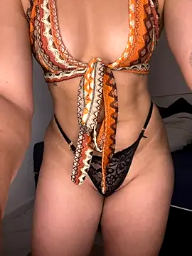 Snapshot of Bellafit02 chatting on October 2025 04:07:02 PM Bellafit02 online show from October 2025 04:07:02 PM