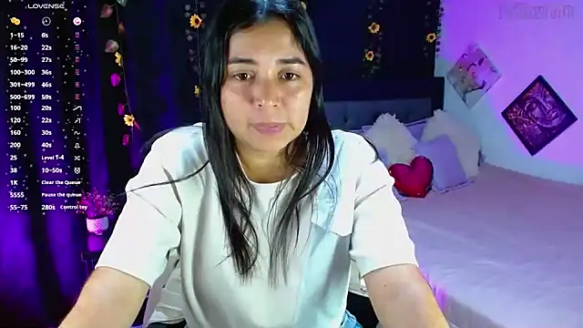 HaannaAGT online show from October 2025 12:22:02 AM