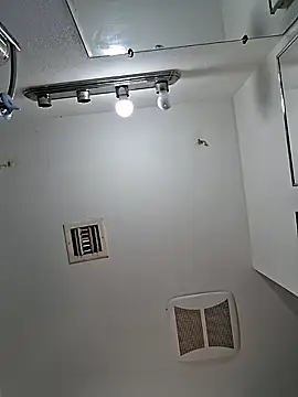 Snapshot of whateveruwanthowever chatting on October 2025 05:37:01 PM whateveruwanthowever online show from October 2025 05:37:01 PM