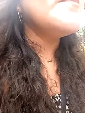 Snapshot of sol093 chatting on January 2026 05:38:02 PM sol093 online show from January 2026 05:38:02 PM