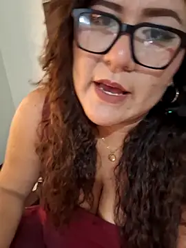 Snapshot of sol093 chatting on February 2026 09:18:01 PM sol093 online show from February 2026 09:18:01 PM