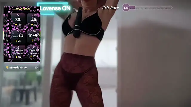  Nefertiti online show from November 2025 10:15:01 AM