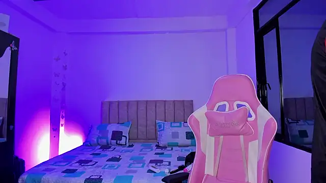 Axel Cody  online show from March 2026 11:28:02 AM