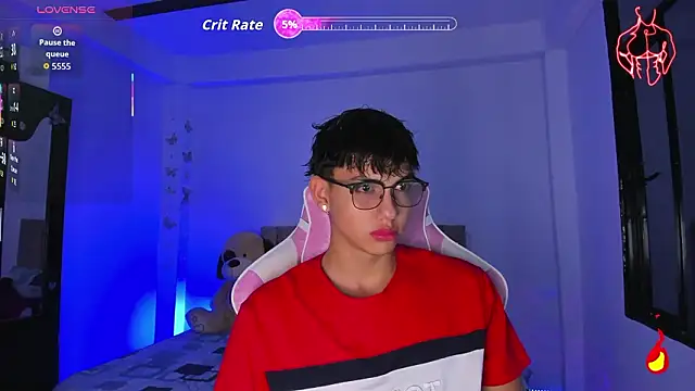 Axel Cody  online show from March 2026 11:43:02 AM