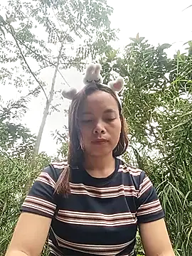 Snapshot of Nguyet2k4 chatting on March 2026 05:24:01 AM Nguyet2k4 online show from March 2026 05:24:01 AM