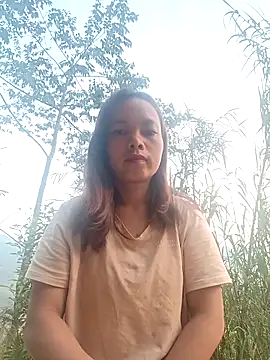 Snapshot of Nguyet2k4 chatting on April 2026 11:05:02 PM Nguyet2k4 online show from April 2026 11:05:02 PM