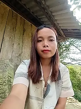 Snapshot of Nguyet2k4 chatting on April 2026 06:19:01 AM Nguyet2k4 online show from April 2026 06:19:01 AM