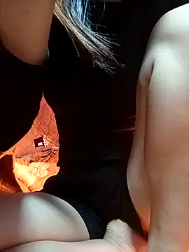 -Kem-01 online show from November 2025 01:23:01 PM