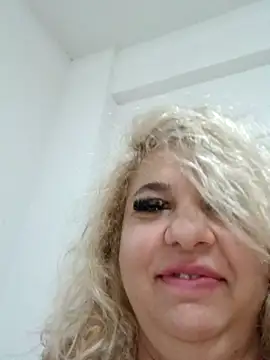 BelleInna online show from October 2025 03:08:01 AM