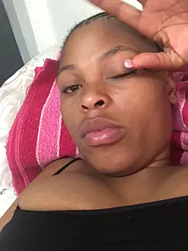 Bubbles156 online show from January 2026 06:00:01 PM