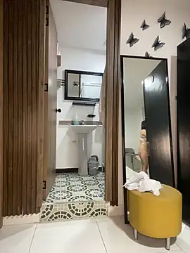 Snapshot of _purplebitch chatting on October 2025 10:32:02 PM purplebitch online show from October 2025 10:32:02 PM