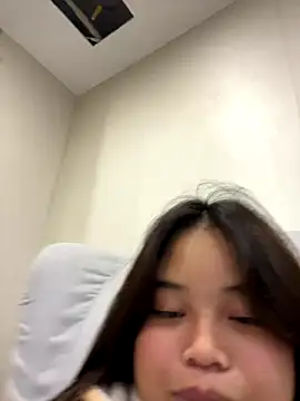 noe-00 online show from November 2025 04:12:02 AM