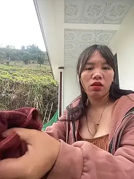 Snapshot of hanaa-show chatting on March 2026 04:28:02 AM hanaa-show online show from March 2026 04:28:02 AM