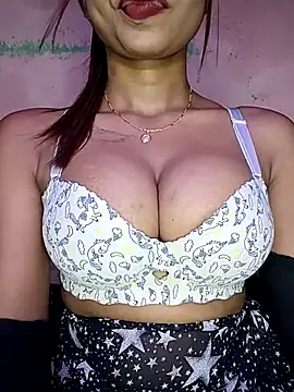 Strip Hotty242 online show from June 2026 07:41:02 PM