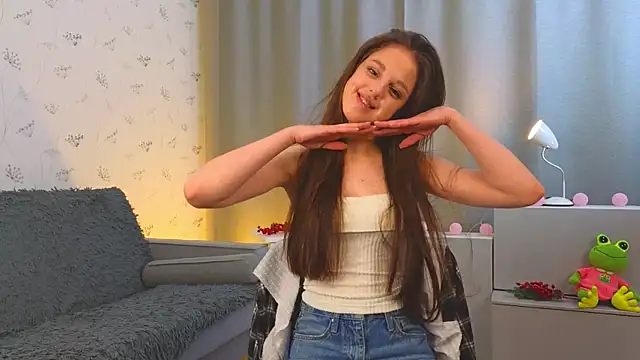 JohannaCharlon online show from October 2025 01:07:02 PM