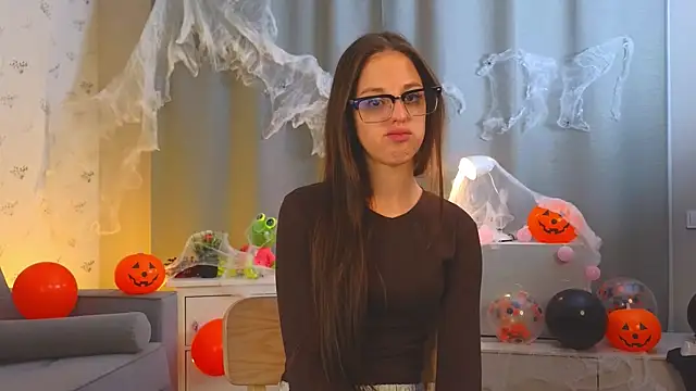 JohannaCharlon online show from October 2025 01:03:02 PM