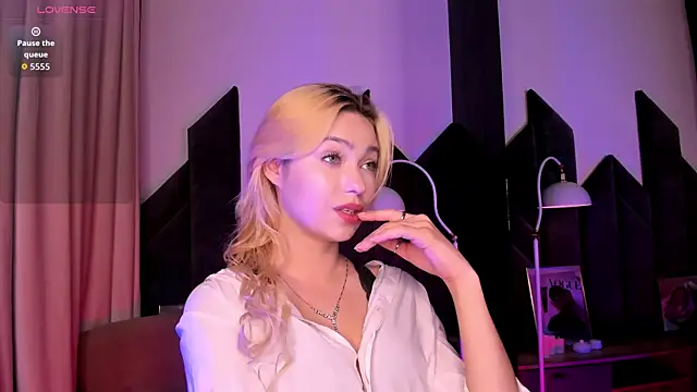 AlysiaSun  online show from July 2026 03:39:02 PM
