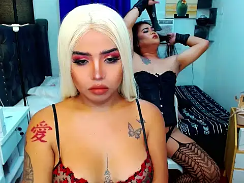 LovelyTs4U online show from May 2026 08:37:02 PM