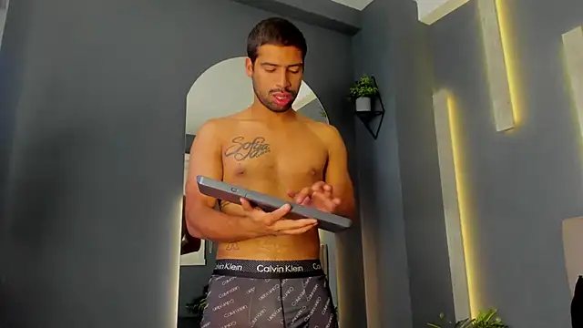 Snapshot of JackBlare chatting on October 2025 11:44:02 AM JackBlare online show from October 2025 11:44:02 AM