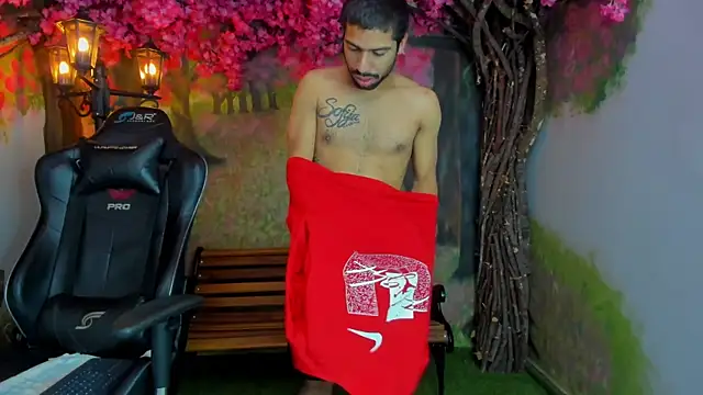 Snapshot of JackBlare chatting on November 2025 11:11:01 AM JackBlare online show from November 2025 11:11:01 AM