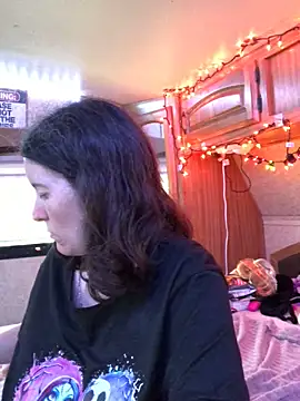 Snapshot of JT83FL chatting on October 2025 09:37:02 PM JT83FL online show from October 2025 09:37:02 PM