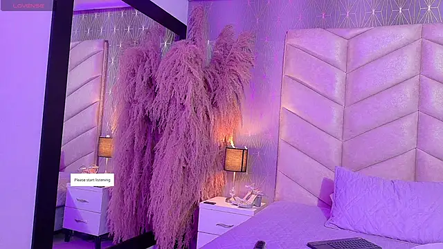 LannaRossi online show from October 2025 12:28:02 PM