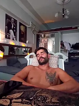 ogiday124 online show from October 2025 02:40:01 PM