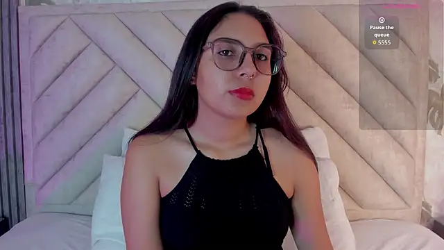 Snapshot of Lexy-Sweet1 chatting on November 2025 04:14:01 AM Lexy-Sweet1 online show from November 2025 04:14:01 AM