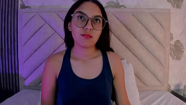 Snapshot of Lexy-Sweet1 chatting on November 2025 04:12:02 AM Lexy-Sweet1 online show from November 2025 04:12:02 AM