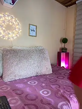 Snapshot of Meggie_ chatting on November 2025 11:46:01 PM Meggie online show from November 2025 11:46:01 PM