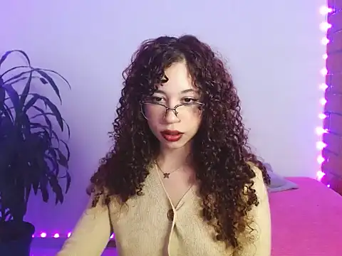 Medussa3033 online show from October 2025 10:54:02 PM