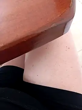 Snapshot of Taradinha_pelosogro chatting on November 2025 09:41:01 AM Taradinha pelosogro online show from November 2025 09:41:01 AM