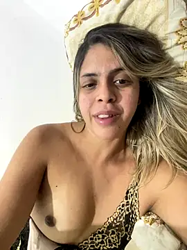 heloisamagno online show from October 2025 01:07:02 AM