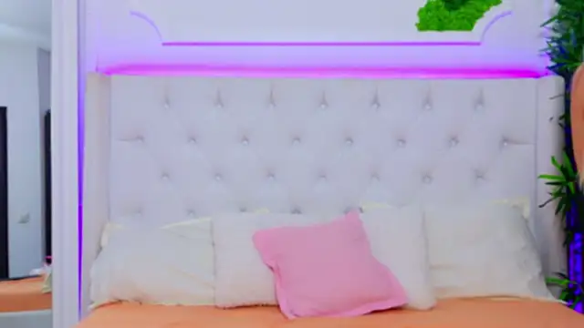 AriannaSins online show from January 2025 07:34:02 PM