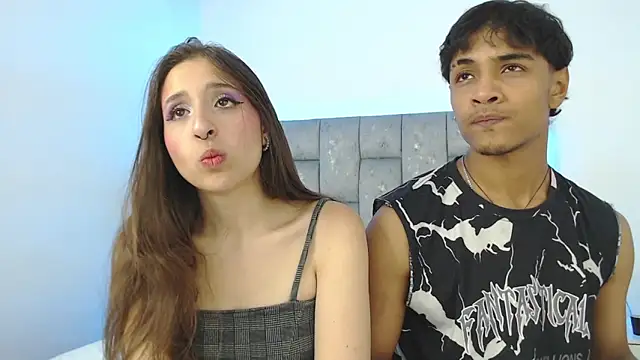 Snapshot of SweetAndSinful chatting on October 2025 04:59:01 AM SweetAndSinful online show from October 2025 04:59:01 AM