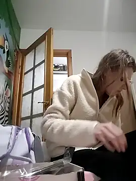 Snapshot of SandyCassie chatting on December 2025 07:21:02 PM SandyCassie online show from December 2025 07:21:02 PM