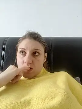 Snapshot of SandyCassie chatting on March 2026 12:33:01 PM SandyCassie online show from March 2026 12:33:01 PM