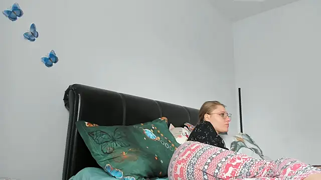 Snapshot of SandyCassie chatting on March 2026 01:11:01 PM SandyCassie online show from March 2026 01:11:01 PM
