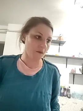 Snapshot of SandyCassie chatting on April 2026 05:18:01 PM SandyCassie online show from April 2026 05:18:01 PM
