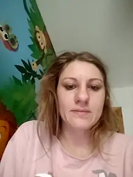 Snapshot of SandyCassie chatting on April 2026 06:08:01 AM SandyCassie online show from April 2026 06:08:01 AM
