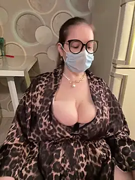 Curvy  Goddess online show from May 2026 03:12:01 AM
